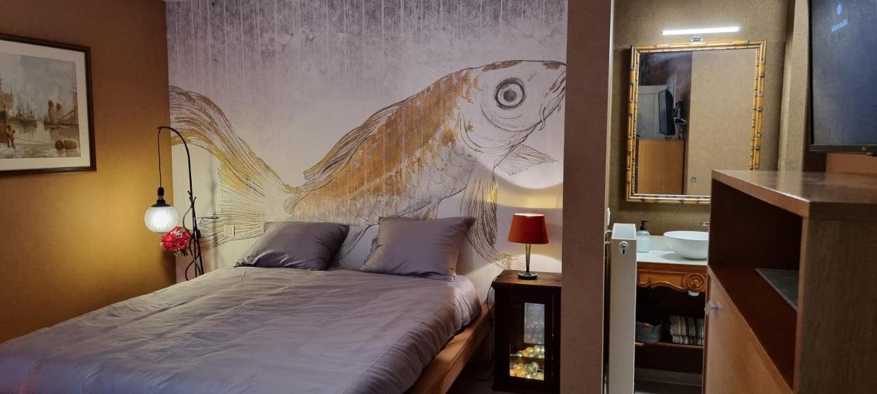 Logies La Chevre Folle - Lodging & Cooking In Style With Shared Kitchen Oostende Exteriör bild